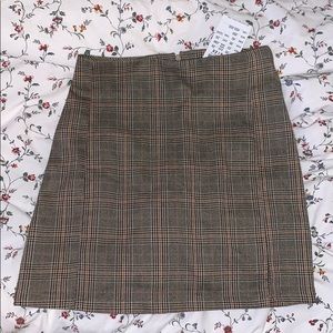 High waisted plaid skirt